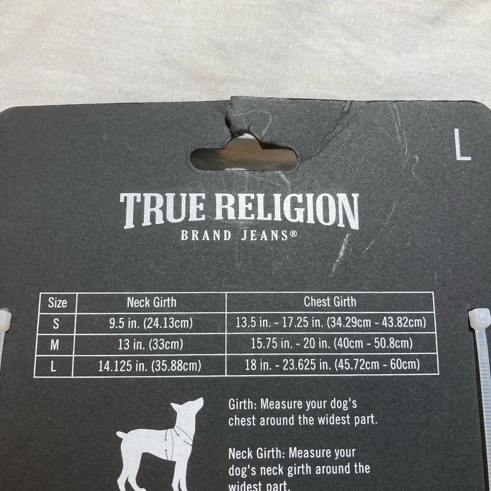 True Religion Dog Harness, size large, New in original packaging!